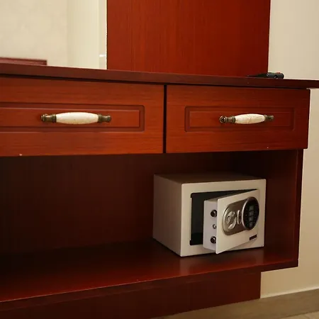 Summer Stars ホテル 3*