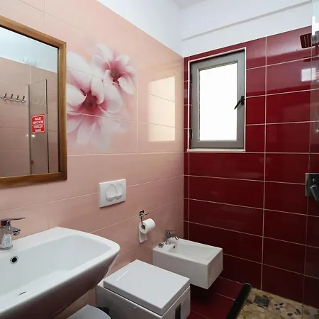 Summer Stars ホテル 3*