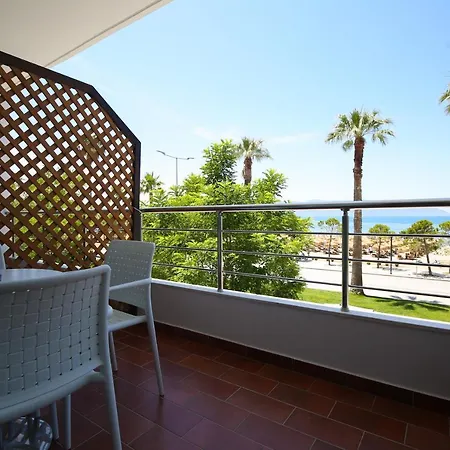 ホテル Summer Stars Vlorë